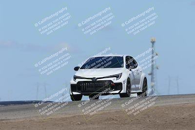 media/Oct-04-2025-OnGrid (Sat) [[44bd565ffa]]/Red Group/Grapevine/